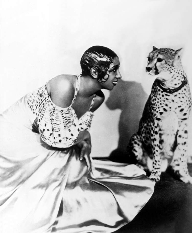 vintage celebs with pets (20)